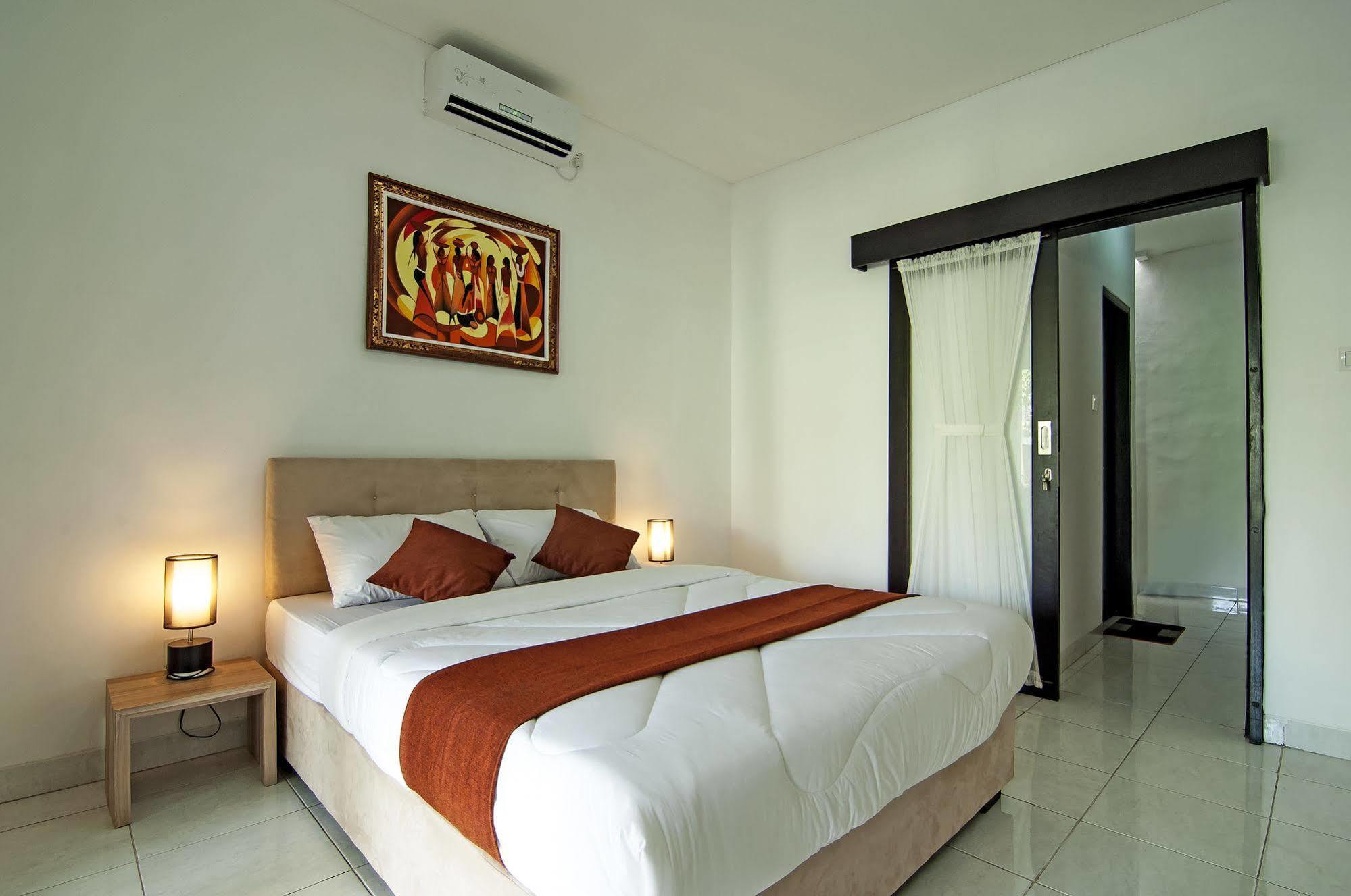 Bahana Guest House Kuta  Exterior photo